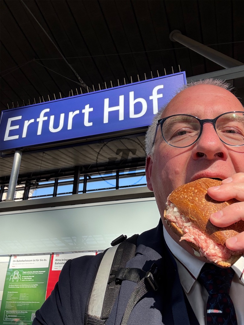 das legendäre Erfurter Mettbrötchen