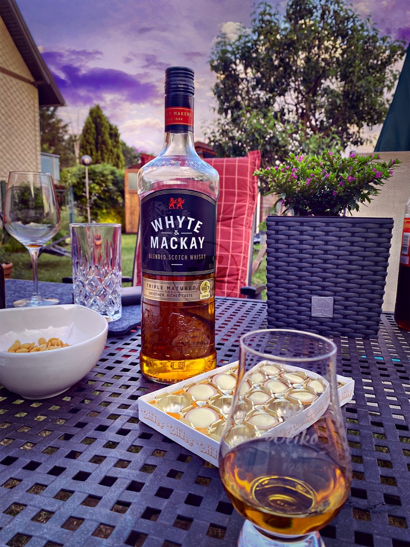 Whyte & Mackay Triple Matured